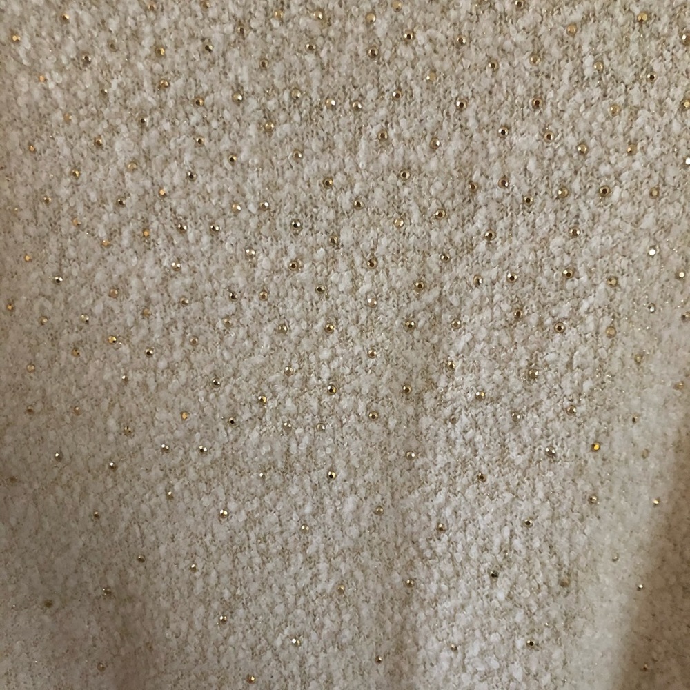 Sweater - Picture 2 of 4